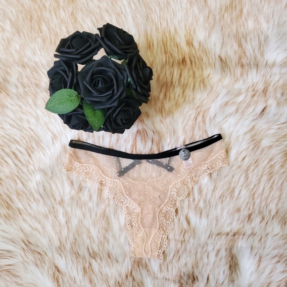 Women's Sexy Lace Apricot Heart Panty - Picture 6 of 9